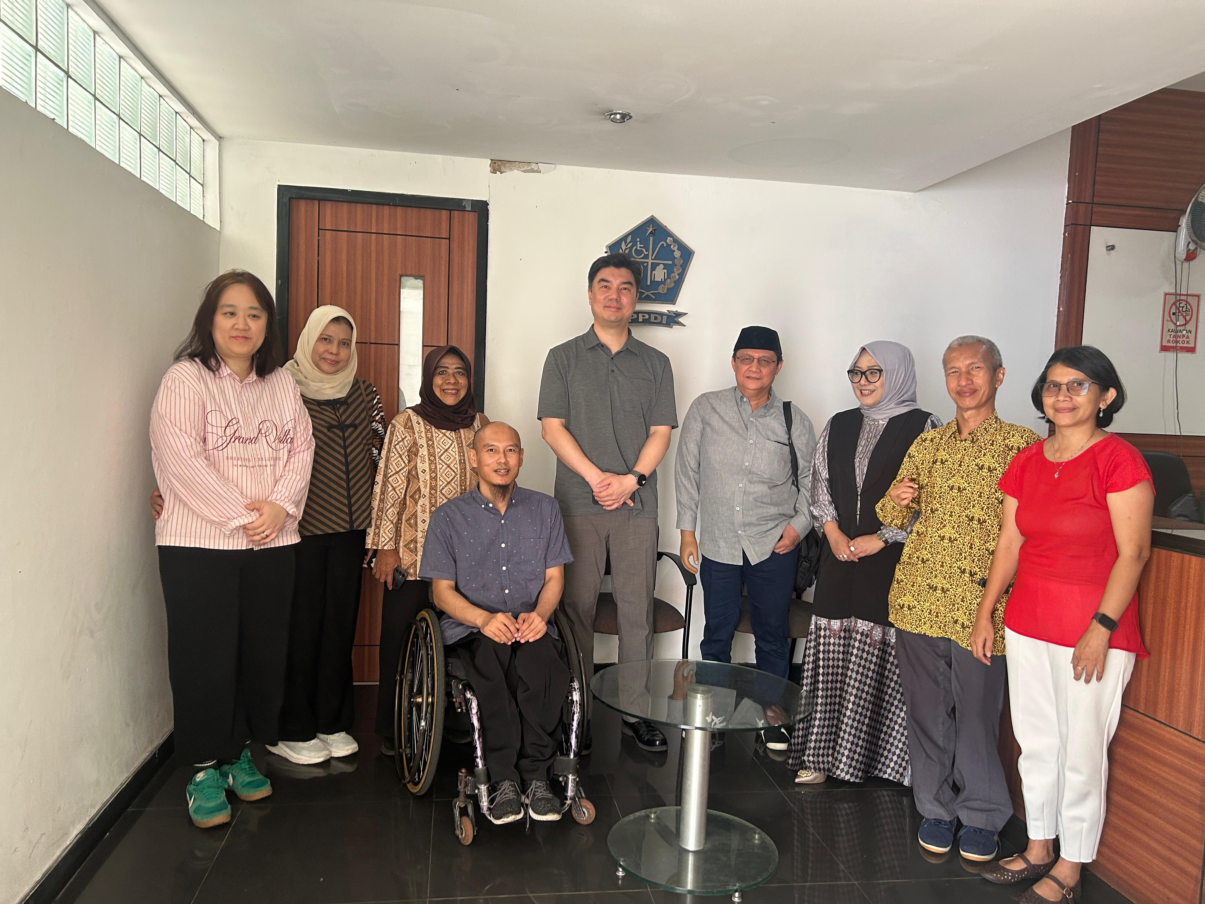 foto bersama pengurus PPDI da DPI Korea